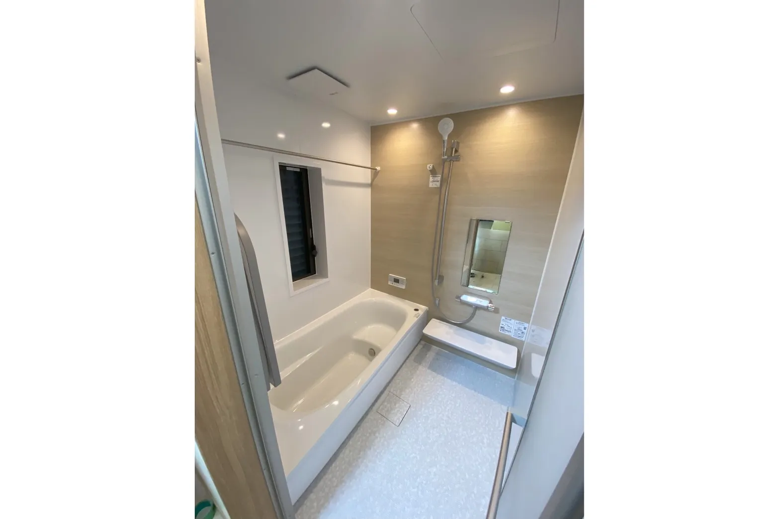 水まわりリフォーム ～浴室＋洗面室＋給湯器～